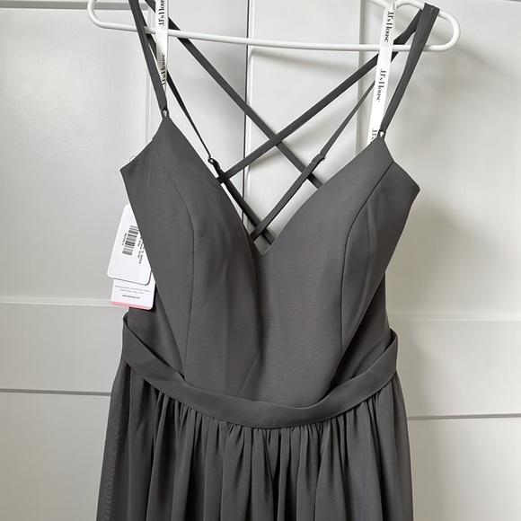 Bridesmaid dress in steel grey NEVER WORN size US14. - Picture 2 of 5